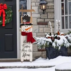 Glitzhome® 3.5ft. Wooden Christmas Snowman Porch Sign 11 Glitzhome® 3.5ft. Wooden Christmas Snowman Porch Sign -Northlight Shop D254147S 2