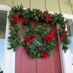 Village Lighting 30" LED Red Peonies & Berry Wreath 16 Village Lighting 30" LED Red Peonies & Berry Wreath -Northlight Shop D403198S 5