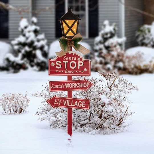 Glitzhome® 3.5ft. LED Christmas Yard Stake With Timer 3 Glitzhome® 3.5ft. LED Christmas Yard Stake With Timer - Image 3