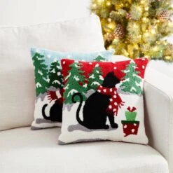 Glitzhome® Hooked Christmas Dog & Cat Throw Pillow Set -Northlight Shop D479539S 3