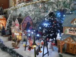 Northlight 8ft. White Artificial Christmas Soft Snow Blanket Roll 8 Northlight 8ft. White Artificial Christmas Soft Snow Blanket Roll -Northlight Shop D491524S 3