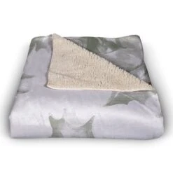 Holly Berry Leaves 50x60 Sherpa Fleece Blanket -Northlight Shop D518596S 2