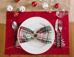 DII® Embroidered Snowman Placemats, 4ct. 13 DII® Embroidered Snowman Placemats, 4ct. -Northlight Shop D540026S 2