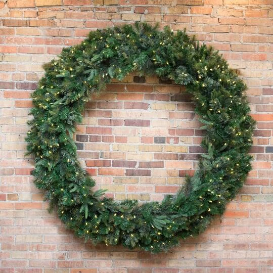 96" Warm White Dura-Lit® LED Cashmere Pine Wreath 3 96" Warm White Dura-Lit® LED Cashmere Pine Wreath - Image 3
