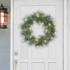 24" Pre-Lit LED Glittery Wreath -Northlight Shop D659729S 3