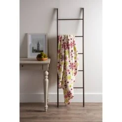 DII® Holiday 2-Pack Snowflake Plush Fleece Blanket -Northlight Shop D662962S 4