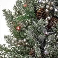 30" LED Snowy Morgan Spruce Wreath 10 30" LED Snowy Morgan Spruce Wreath -Northlight Shop D677557S 3